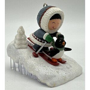 Hallmark Keepsake Ornament Frosty Friends 2009 #30 In Series Skiing Penguin Figu